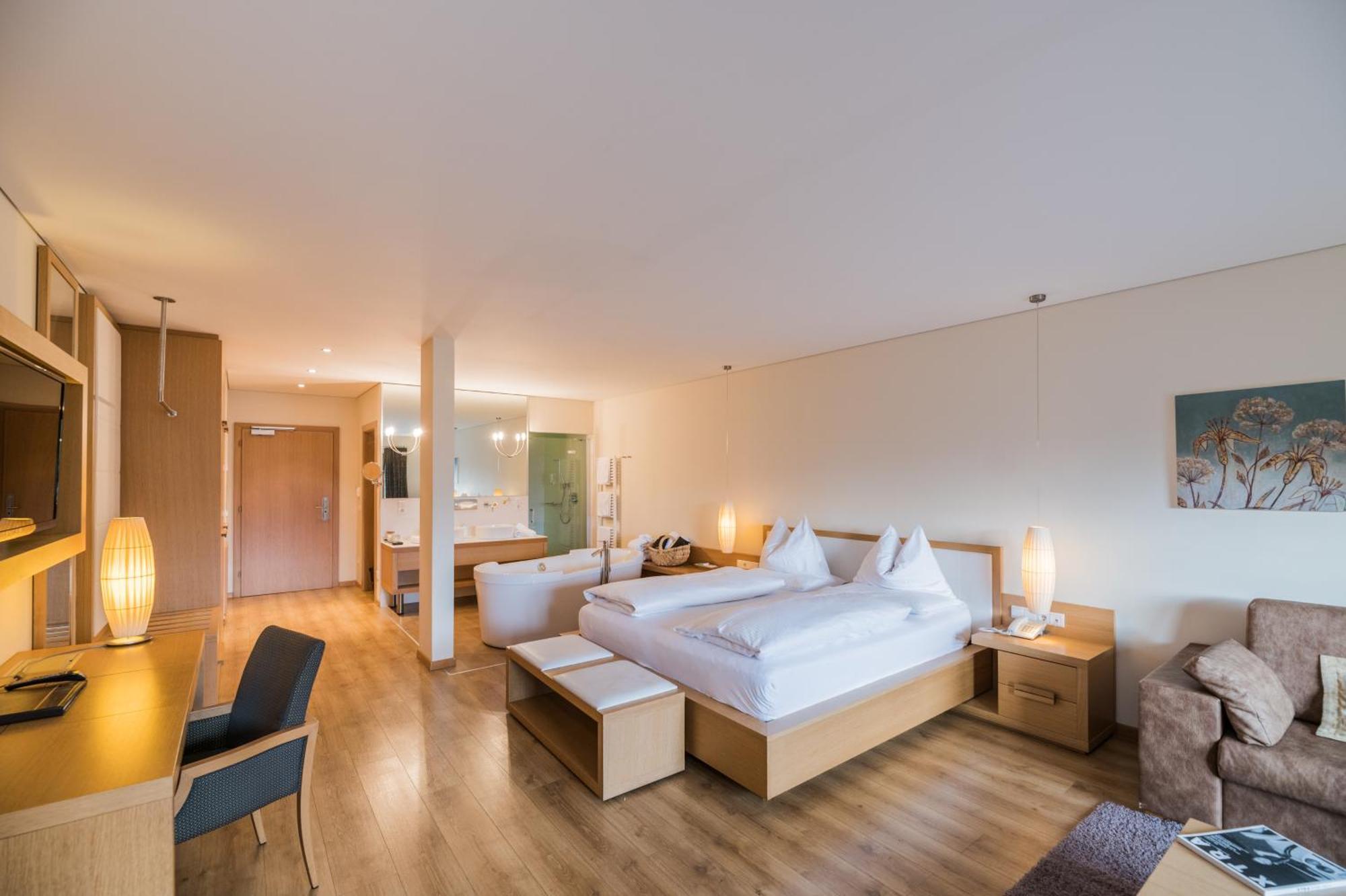 Hotel Lanerhof Active/Spa/Balance San Lorenzo di Sebato Room photo